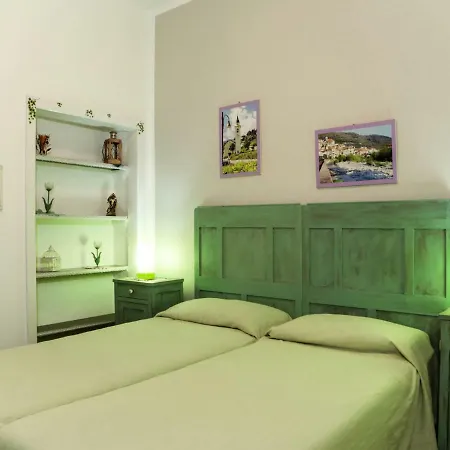Holiday home Locazione Turistica Casa Quercia