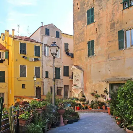 Locazione Turistica Casa Quercia * Pontedassio